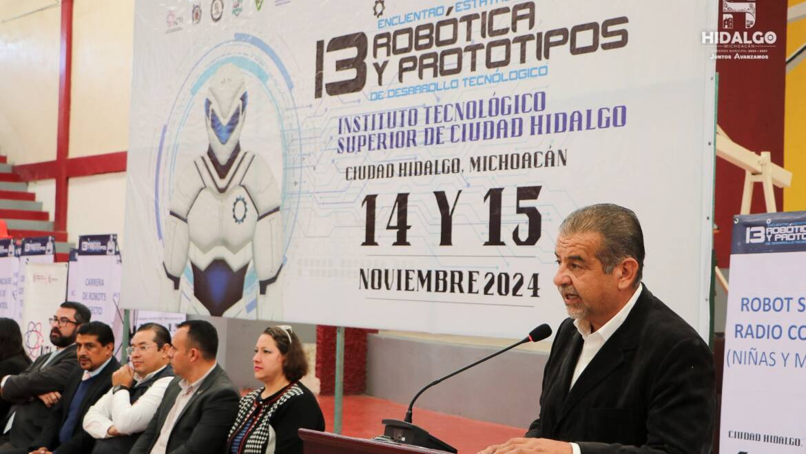 En representación de la presidenta municipal Jeovana Alcántar Baca, Martín Marín González, Director de Desarrollo Social, asistió al 13 Encuentro Estatal de Robótica y Prototipo de Desarrollo Tecnológico.