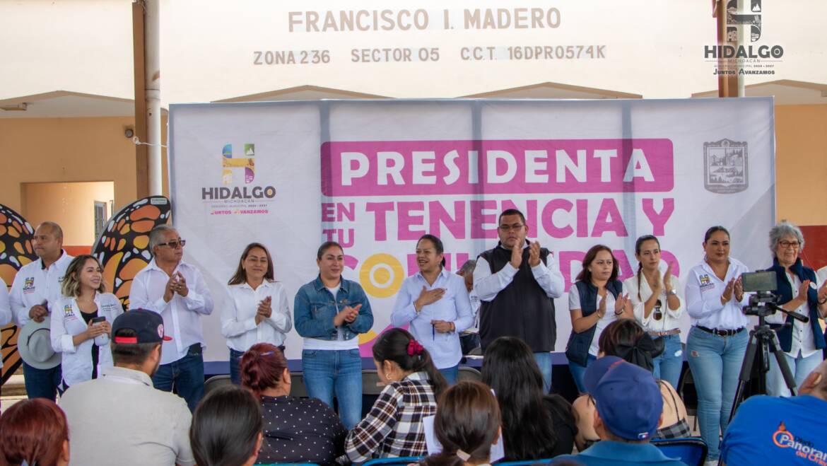 Jeovana Alcántar y su gabinete, atendió a la ciudadanía de la Tenencia de Pucuato, en el Programa Presidenta en tu Tenencia y Comunidad.